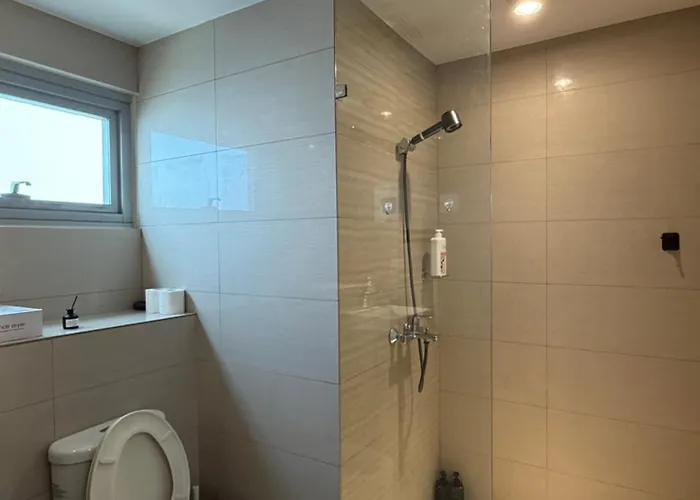 Apartment Modern 1br With Balcony Facing Infinity Pool Bay Sunset Near Airports Okada Solaire Moa *