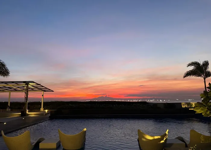 Modern 1br With Balcony Facing Infinity Pool Bay Sunset Near Airports Okada Solaire Moa *