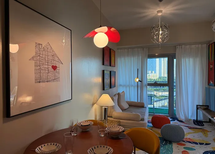 Apartment Modern 1br With Balcony Facing Infinity Pool Bay Sunset Near Airports Okada Solaire Moa *