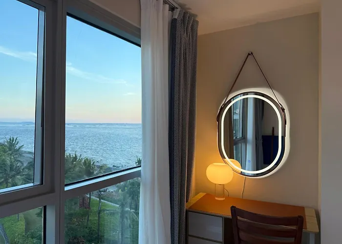 Modern 1br With Balcony Facing Infinity Pool Bay Sunset Near Airports Okada Solaire Moa Apartment *
